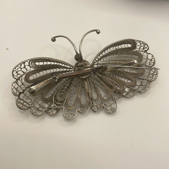 Vintage handmade sterling silver filigree butterfly brooch, very large p… - Picture 6 of 13